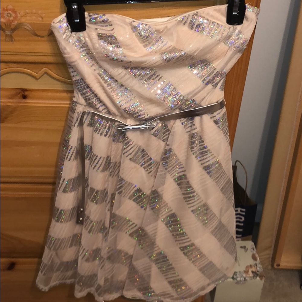 Sweetheart Neckline Tan Minidress